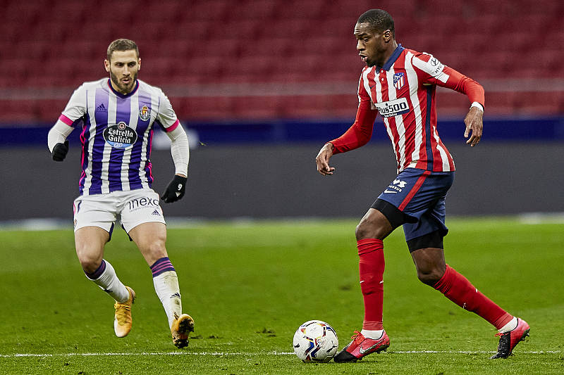 重磅！马德里竞技关键时刻远射贴柱赛前孟菲斯灰熊备战国王杯，布莱顿绝杀压哨备战法国杯的简单介绍