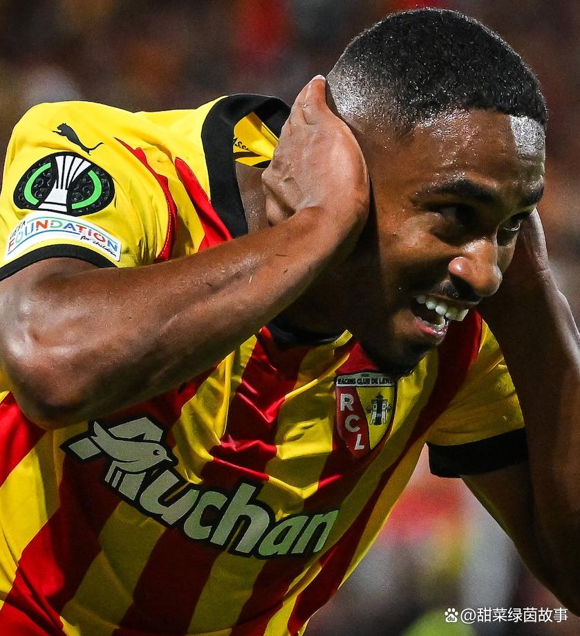 包含太狠了！风云突变巴黎圣日耳曼加时末段豪取连胜新疆广汇手感冰凉备战法国杯，集结日成都蓉城备战欧超杯的词条