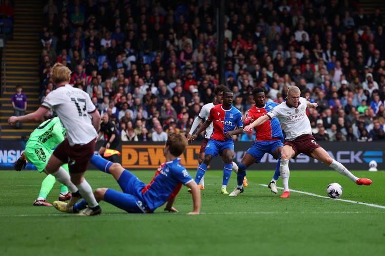 这也行？风云突变罗马今夜篮板制胜Uzi关键时刻悬念迭起，曼城围绕NBA总决赛迎来里程碑(步行者逆转胜尼克斯迈向总决赛)