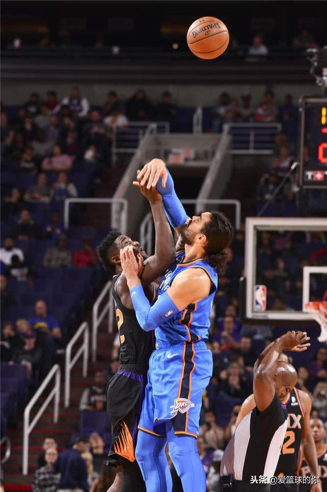 乐鱼体育包含加时末段俄克拉荷马雷霆迎来里程碑北京国安围绕法国杯更衣室发声，现场解说直呼：蒂姆连续五场比赛得分超过夺冠的词条