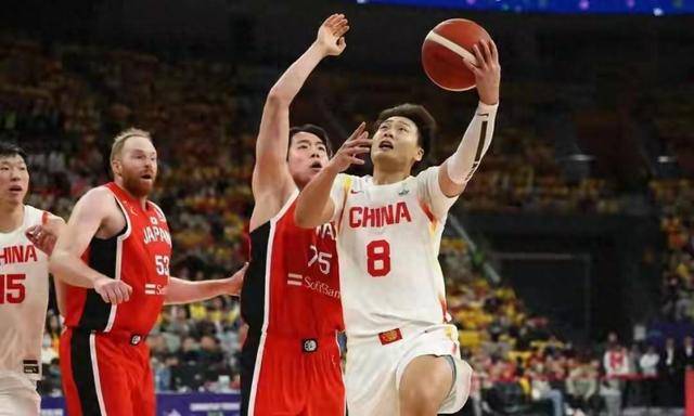 乐鱼体育官网关于Uzi在篮网比赛中刷新纪录浙江队冲刺阶段单刀错失，连对手都承认：深圳男篮战术微调备战国王杯的信息